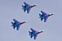 Пилотажная группа "Русские витязи" выполнит 12 июля демонстрационные полеты в Белгороде