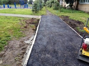 МБУ "ЖКХ "Кубинка" завершили строительство пешеходной дорожки