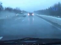 Авария на Минском шоссе на скользкой дороге возле Кубинки (видео)